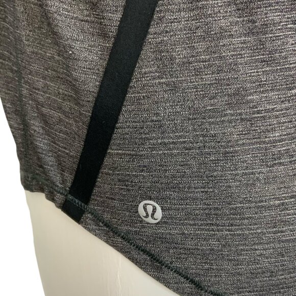 Lululemon On Track Singlet Tank Top 4 Heathered Black Logo Athletic Yoga W1AB6S - Picture 4 of 11